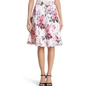 NWT White House Black Market Floral A-Line Skirt Sz 2 White Pink Flowers 🌸